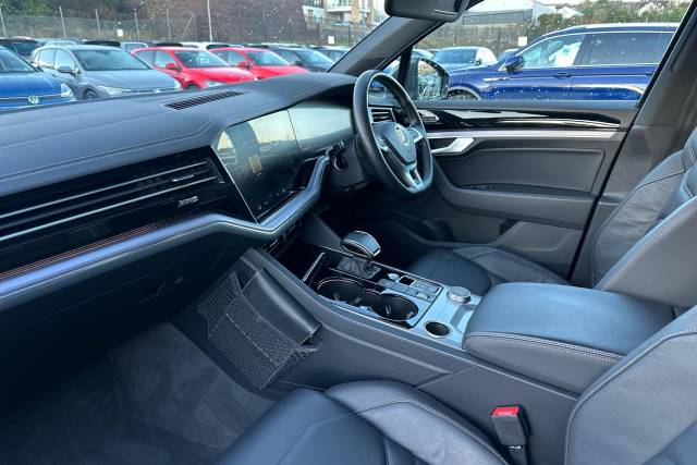 2019 Volkswagen Touareg 3.0 V6 TDI 4Motion R-Line Tech 5dr Tip Auto