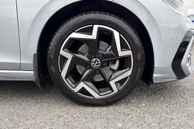 2024 Volkswagen Golf 1.5 eTSI 150 R-Line 5dr DSG