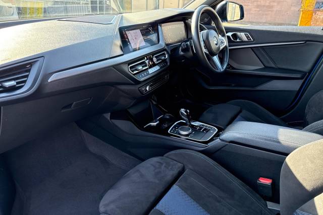 2021 BMW 1 Series 2.0 M135i xDrive 5dr Step Auto