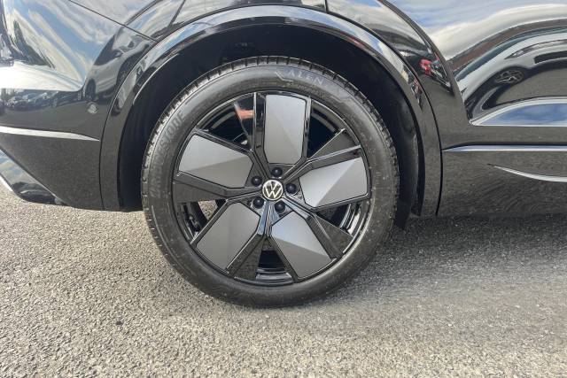 2025 Volkswagen Touareg 3.0 V6 TDI 4Motion 286 Black Edition 5dr Tip Auto