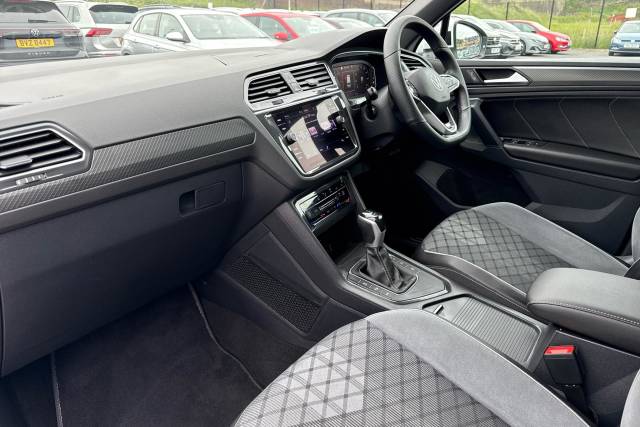 2022 Volkswagen Tiguan 2.0 TDI R-Line 5dr DSG