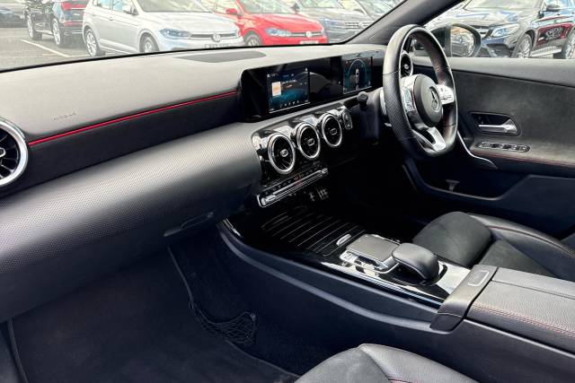 2019 Mercedes-Benz A Class 1.3 A180 AMG Line 5dr Auto