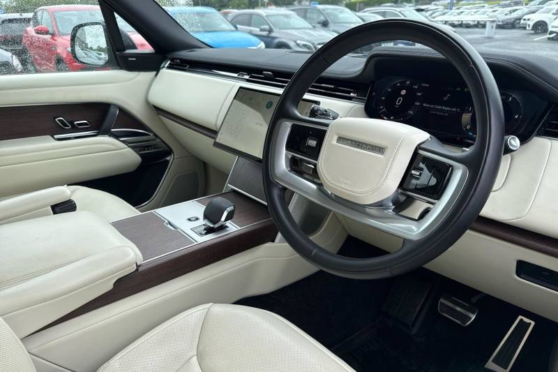 2024 Land Rover Range Rover