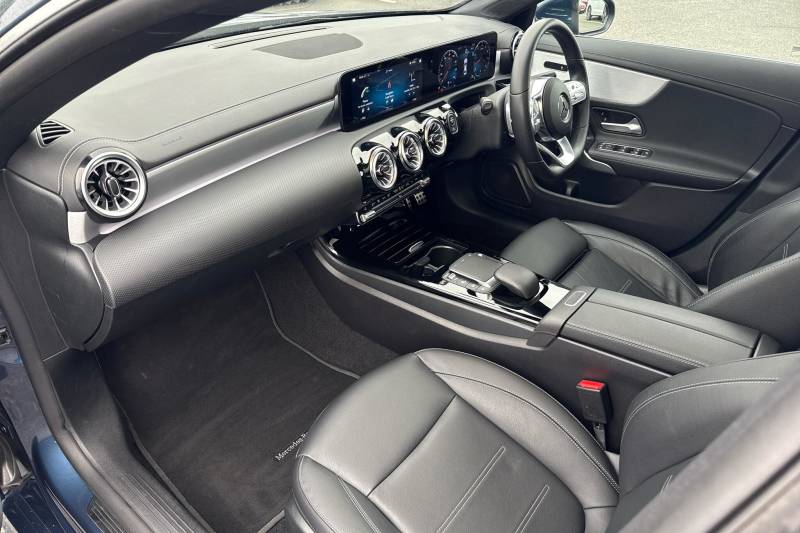 2022 Mercedes Benz CLA