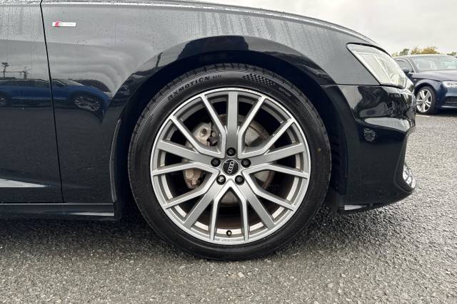 2022 Audi A6 Saloon 2.0 40 TDI Quattro Black Edition 4dr S Tronic [Tech]
