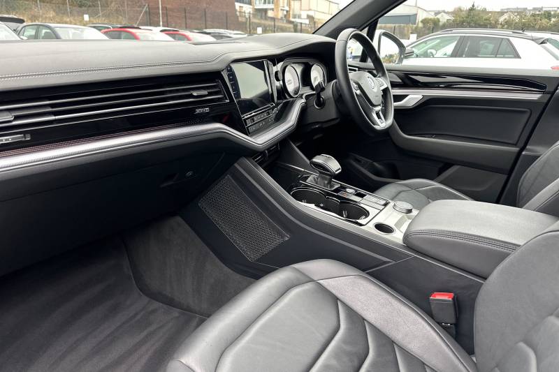 2019 Volkswagen Touareg