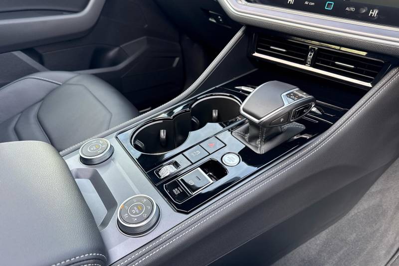 2024 Volkswagen Touareg