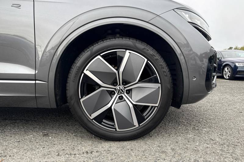 2025 Volkswagen Touareg