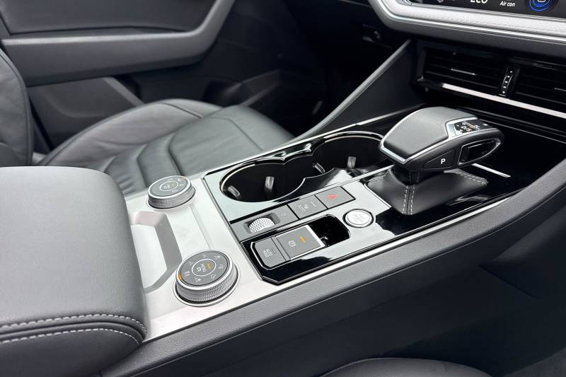 2022 Volkswagen Touareg