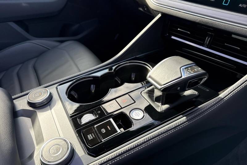 2025 Volkswagen Touareg