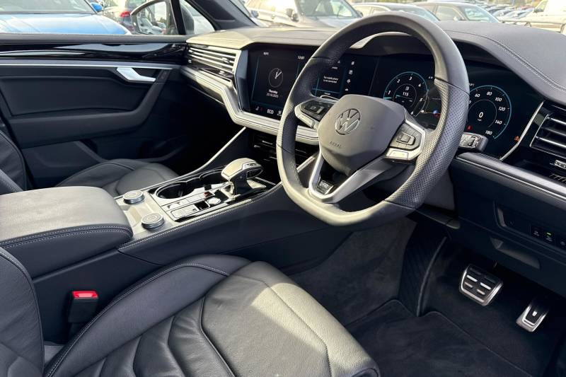 2025 Volkswagen Touareg
