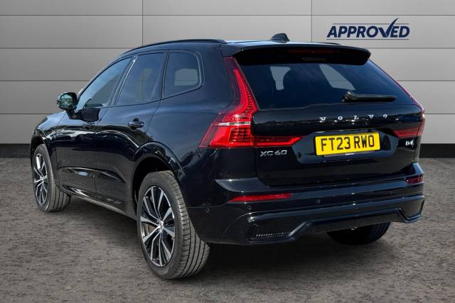 2023 Volvo XC60 2.0 B4D Plus Dark 5dr AWD Geartronic