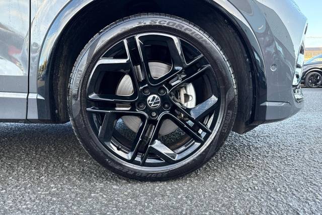 2025 Volkswagen Tiguan 2.0 TDI R-Line 5dr DSG
