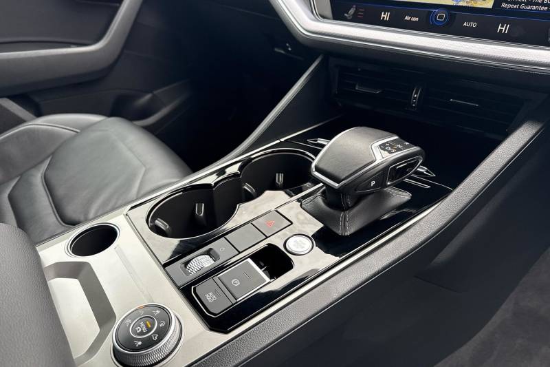 2019 Volkswagen Touareg