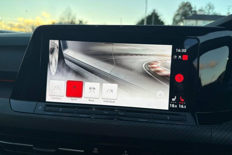 2024 Volkswagen Golf