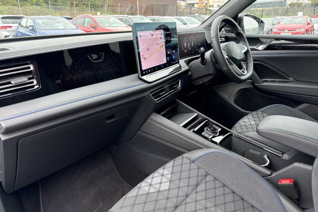 2025 Volkswagen Tiguan 2.0 TDI R-Line 5dr DSG