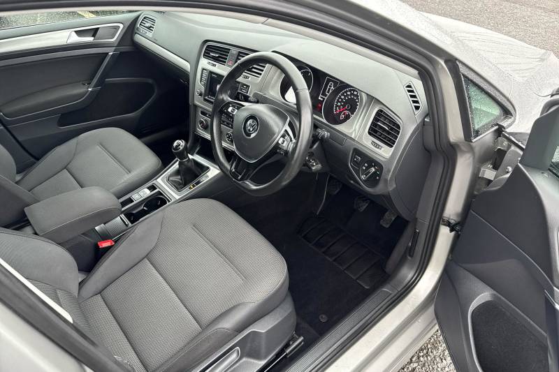 2016 Volkswagen Golf
