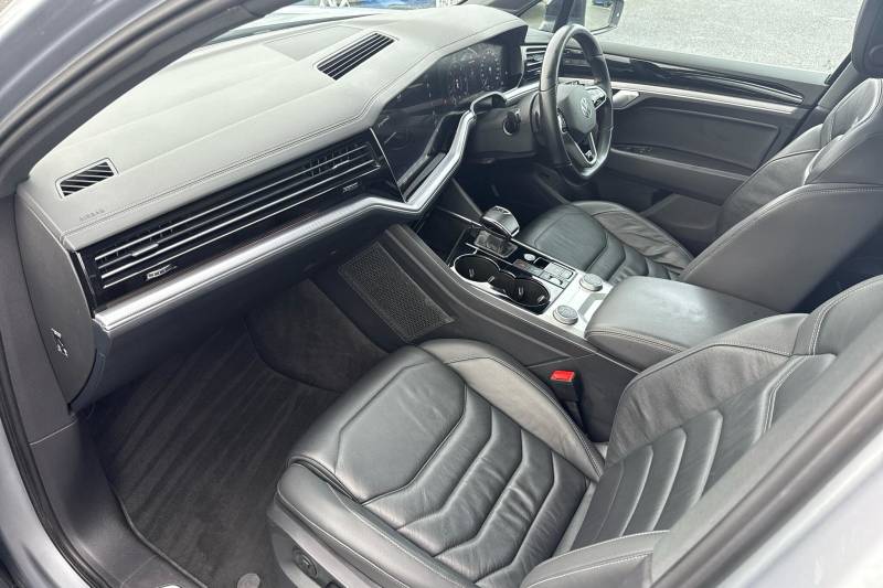 2021 Volkswagen Touareg