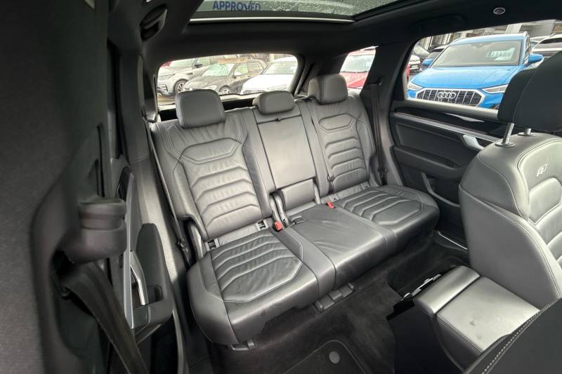 2021 Volkswagen Touareg