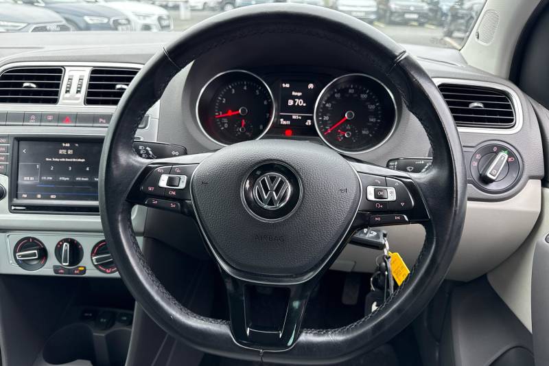 2017 Volkswagen Polo