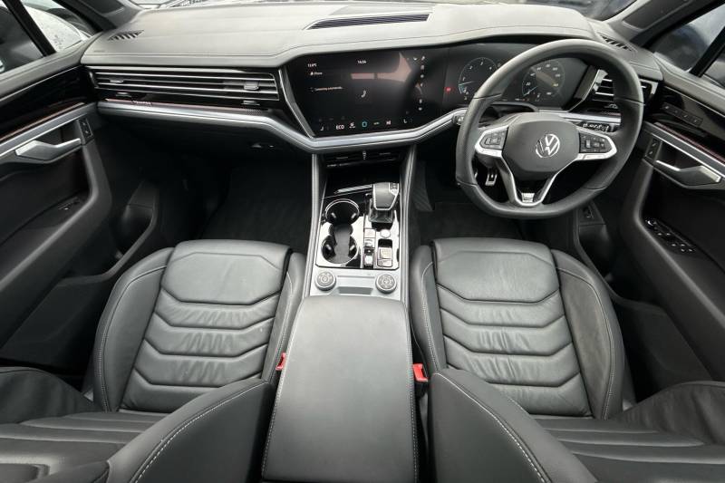 2025 Volkswagen Touareg