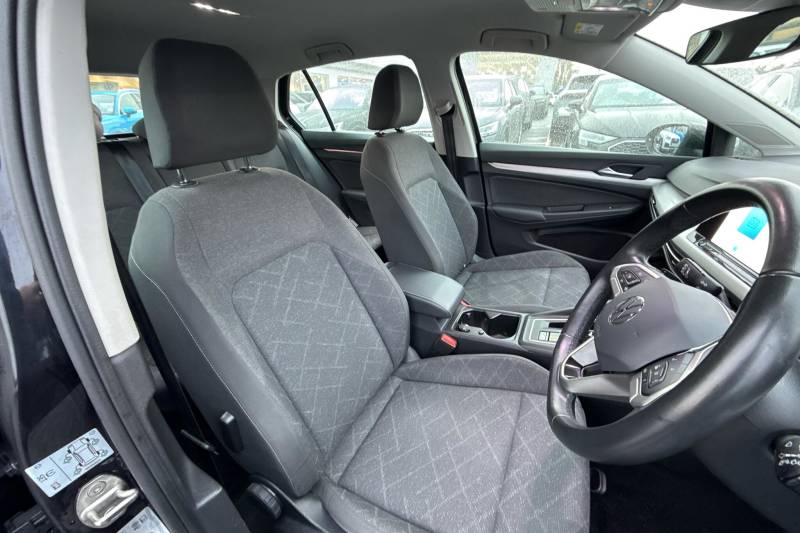 2023 Volkswagen Golf