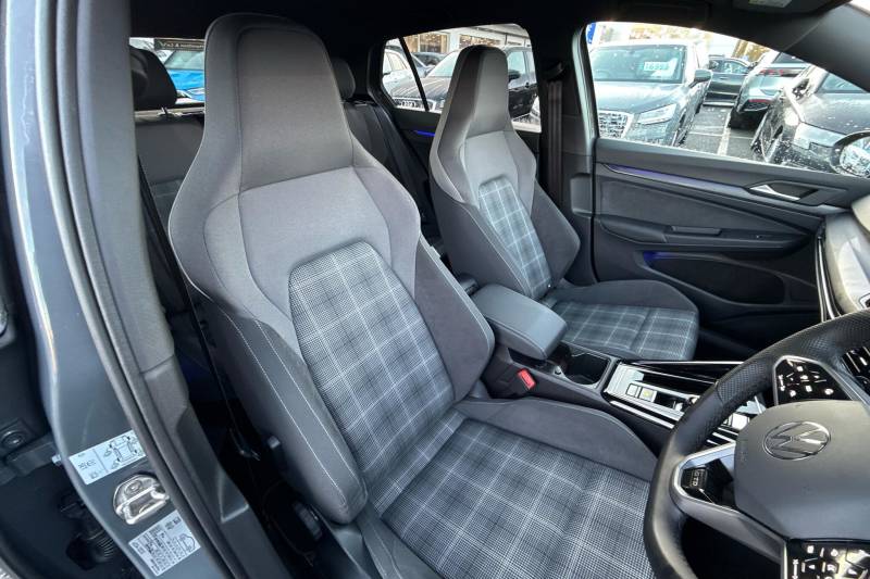 2023 Volkswagen Golf