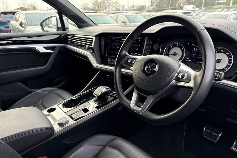 2019 Volkswagen Touareg