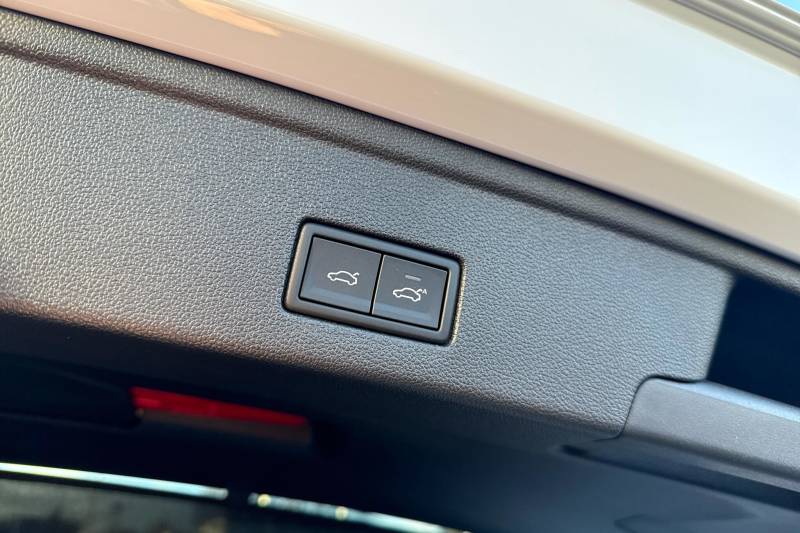 2025 Volkswagen Touareg