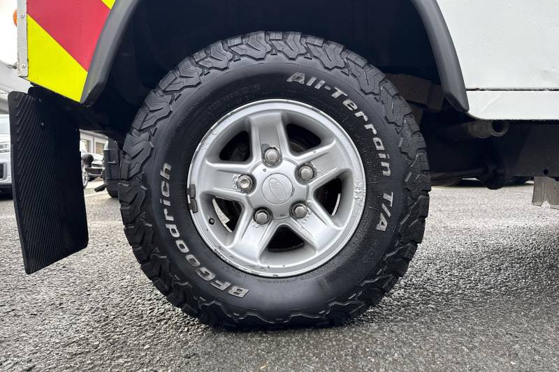 2007 Land Rover Defender 90