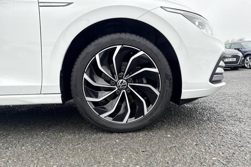 2023 Volkswagen Golf