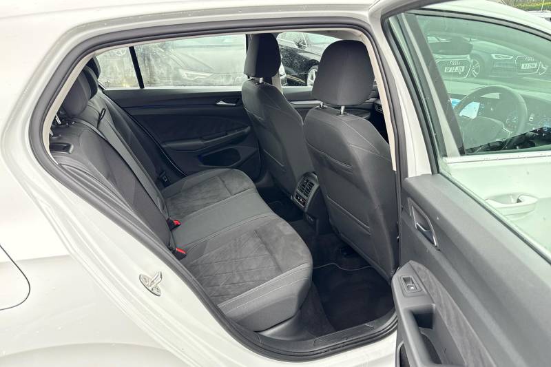 2023 Volkswagen Golf