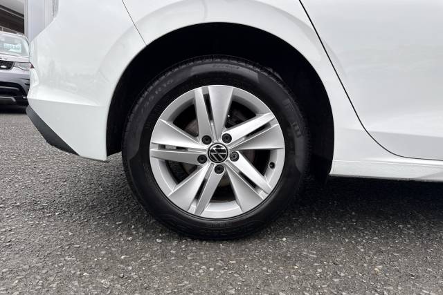 2023 Volkswagen Golf 1.5 TSI Life 5dr