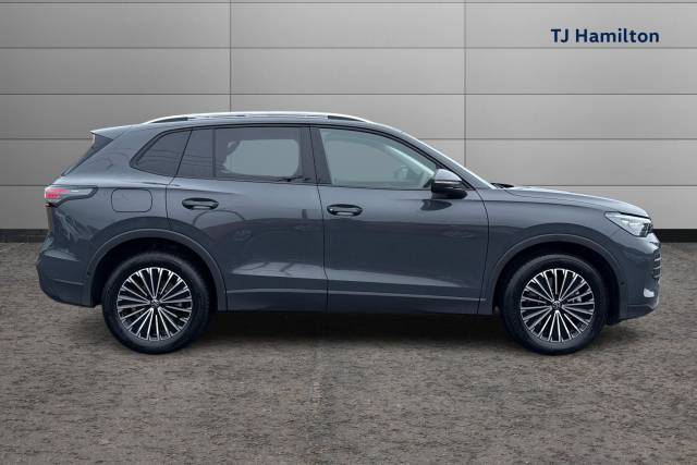 2025 Volkswagen Tiguan 2.0 TDI Match SUV 5dr Diesel DSG Euro 6 (s/s) (150 ps)