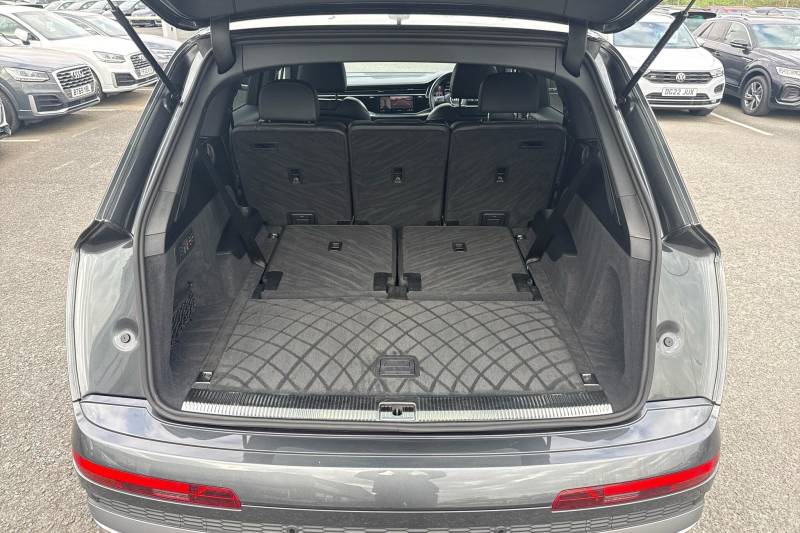 2023 Audi Q7
